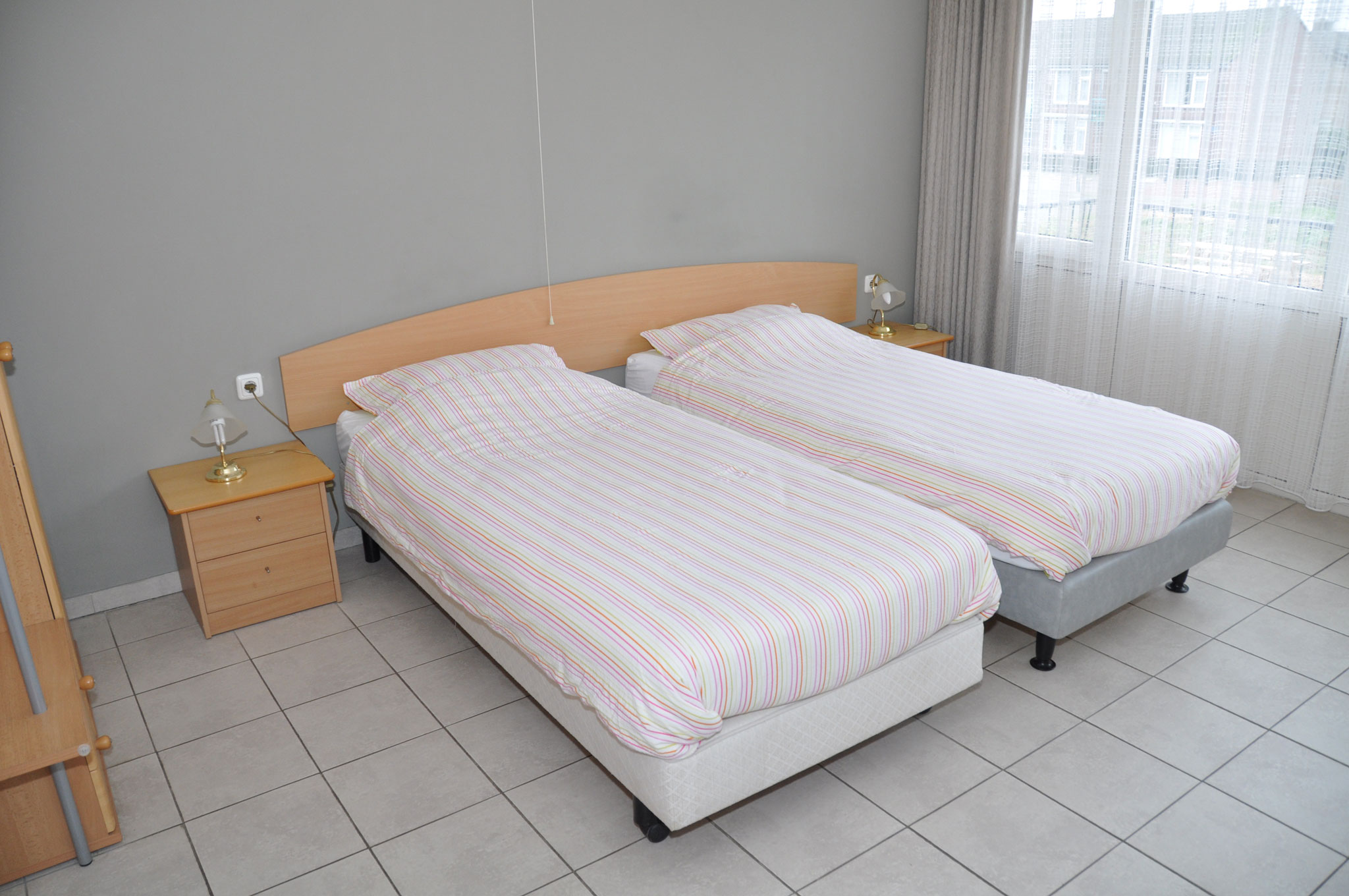 Hotelkamer met tweepersoonsbed